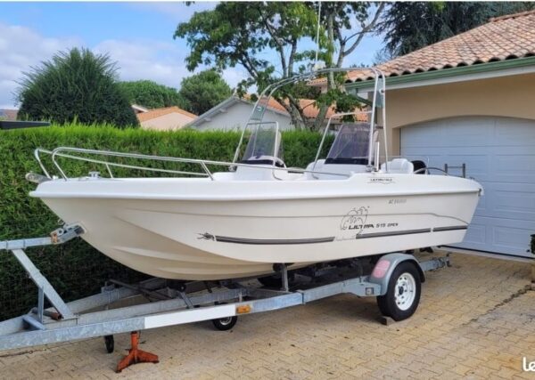 Ensemble ULTRA 5.15 m OPEN  Remorque et moteur 80 cv