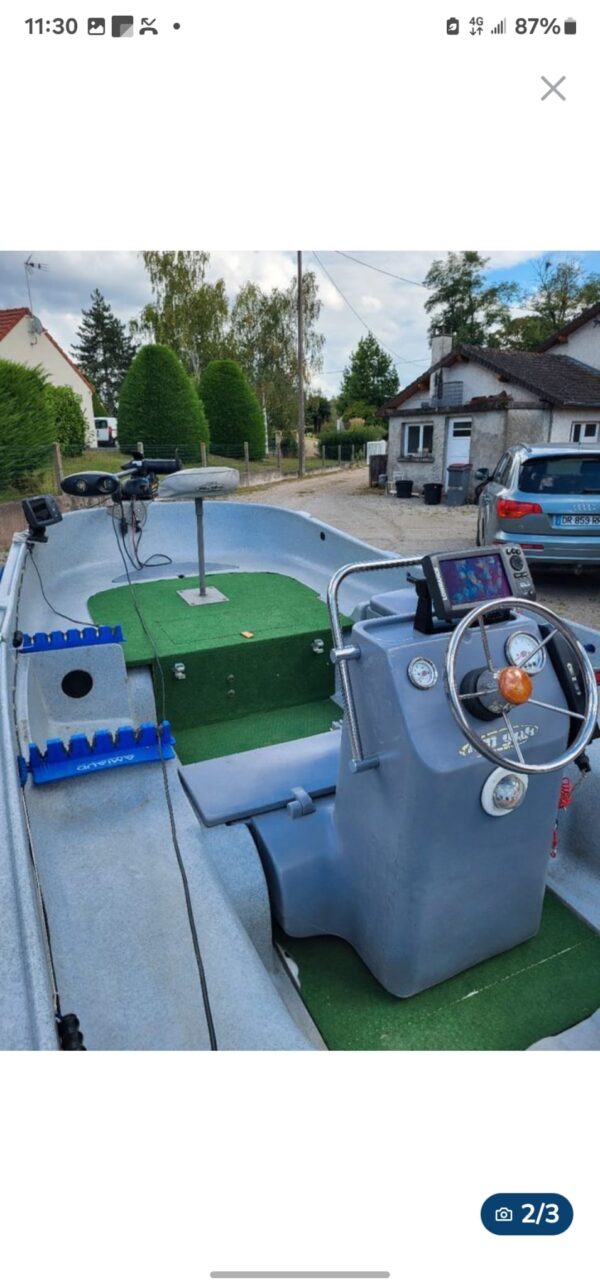 Ensemble Fun yak 4.50m insubmersible moteur Suzuki 50 cv 120 heures – Image 4