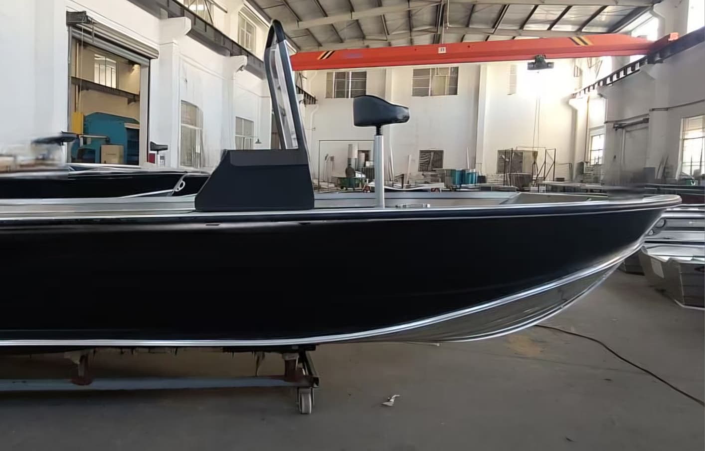Bass boat aluminium Mequi-Bass sur remorque